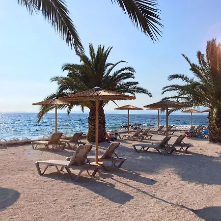 Modern For 4 Persons, Sea View, Near The *