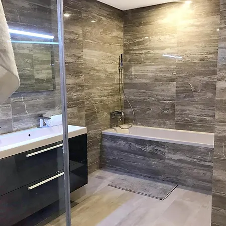 Modern For 4 Persons, Sea View, Near The Supetar