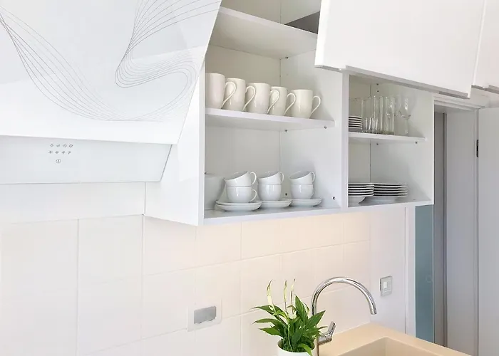 Modern For 4 Persons, Sea View, Near The Appartamento San Pietro di Brazza