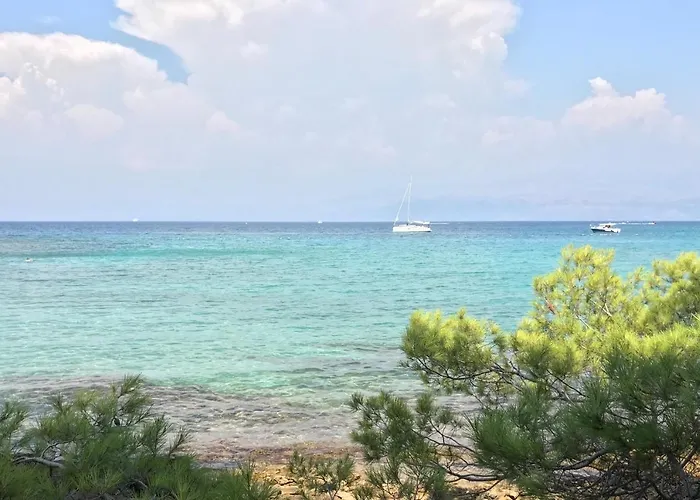 Modern For 4 Persons, Sea View, Near The Appartamento *
